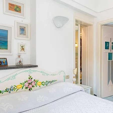 Guest house In - Beautiful In With 5 Bedrooms
